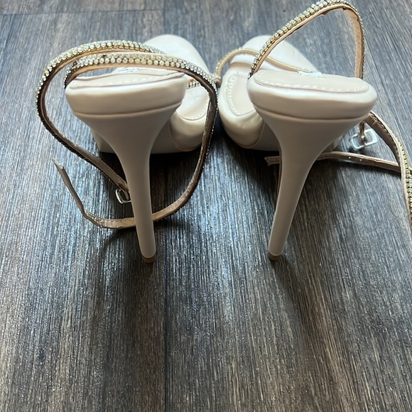 Meshki Hailey Patent Strap Heel - Picture 5 of 7